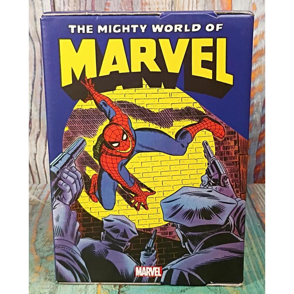 Mighty World of Marvel Box Set Spider-Man Iron Man Captain America & Avengers - Picture 1 of 13